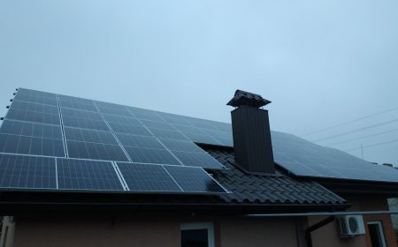 Сонячна електростанція під “зелений” тариф у Сумах. Фотомодулі моно 330 Вт, інвертор 20 кВт Huawei
